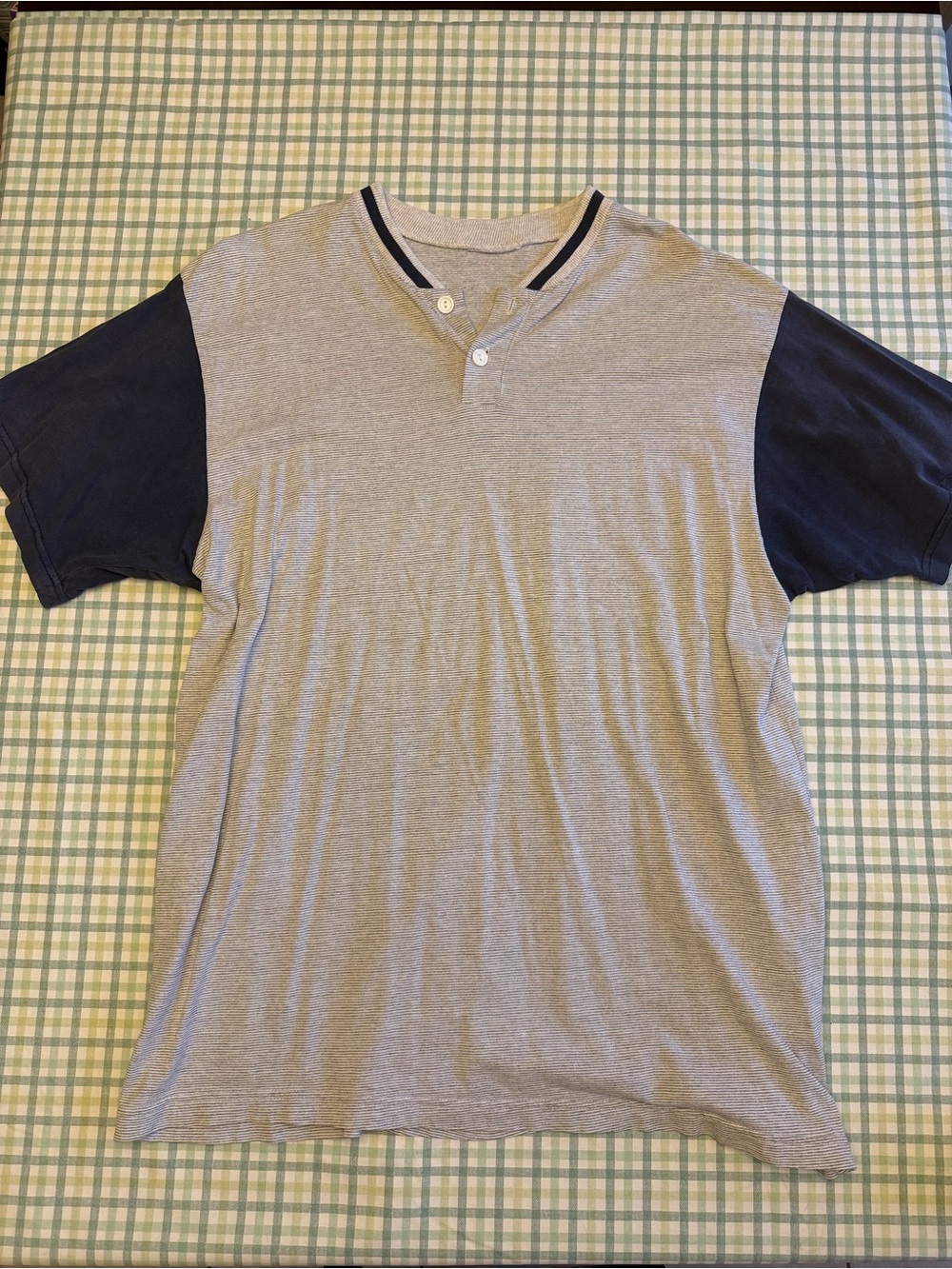 Men's Two-Tone Henley Polo Shirt - Gray with Navy Sleeves